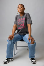 Never Dim Your Light Graphic T-shirt (gray)